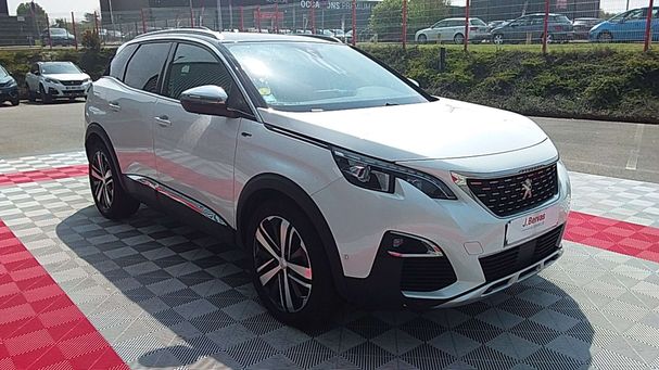 Peugeot 3008 BlueHDi 180 S&S EAT8 GT 133 kW image number 6