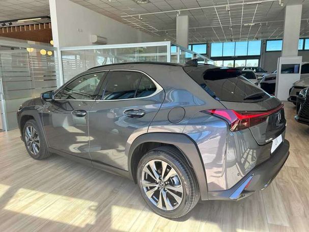 Lexus UX 250h Design 135 kW image number 8