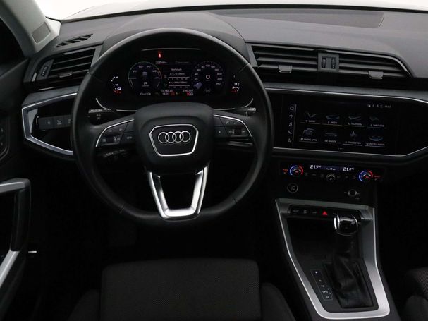 Audi Q3 45 TFSIe 180 kW image number 11