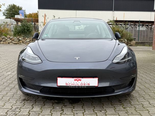 Tesla Model 3 Long Range AWD 366 kW image number 20