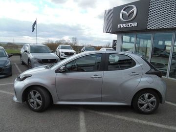 Car image 4