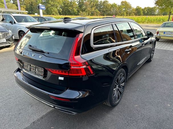 Volvo V60 T6 Inscription Expression AWD Recharge 251 kW image number 4