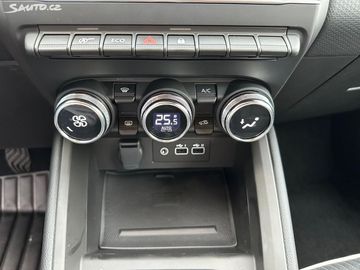 Car image 29