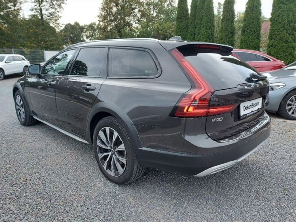 Volvo V90 Cross Country B4 AWD 145 kW image number 7