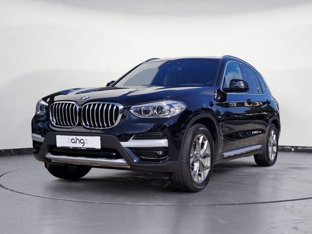 BMW X3 xDrive30e 215 kW image number 1