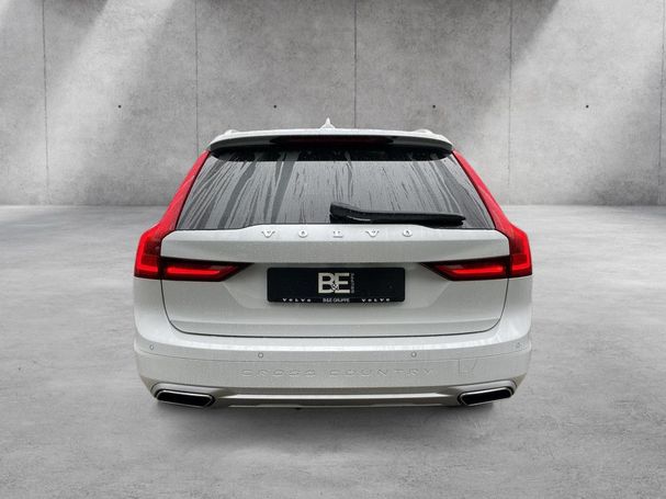 Volvo V90 Cross Country D5 AWD Geartronic Pro 173 kW image number 5