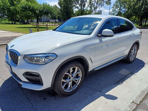 BMW X4 xDrive20d xLine 140 kW image number 9