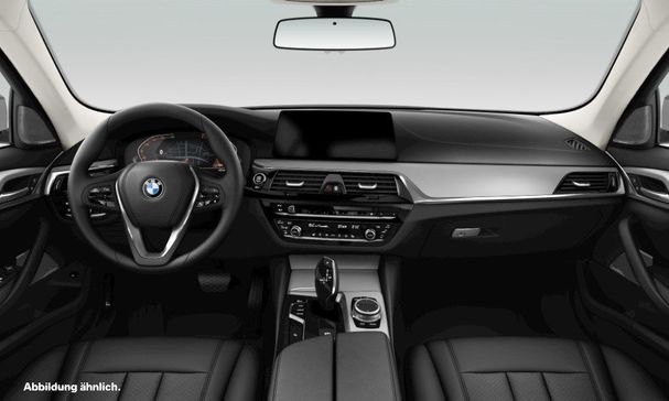 BMW 520d Touring 140 kW image number 3