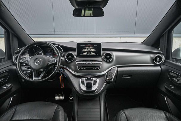 Mercedes-Benz V 300d Avantgarde Edition 1 174 kW image number 33