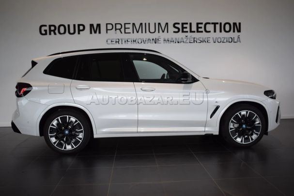 BMW iX3 210 kW image number 6