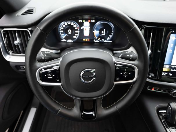 Volvo V60 AWD T8 288 kW image number 10