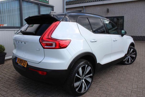 Volvo XC40 Recharge AWD 300 kW image number 2