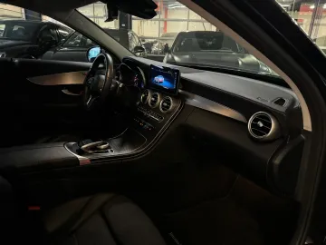 Car image 35