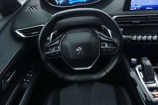 Peugeot 5008 EAT8 Allure 96 kW image number 11