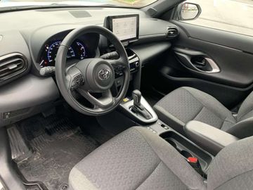 Car image 10