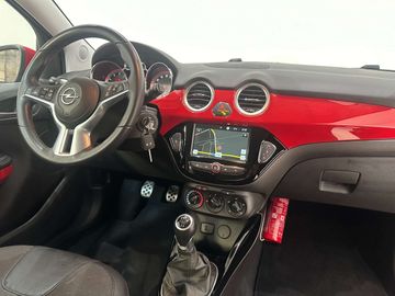 Car image 11