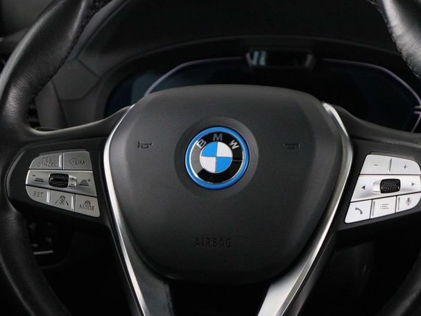 BMW iX3 80 kWh 210 kW image number 3