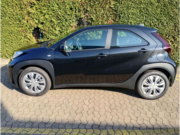 Toyota Aygo X 1.0 53 kW image number 5