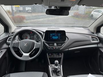 Car image 20