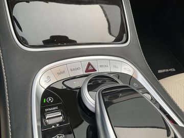 Car image 36