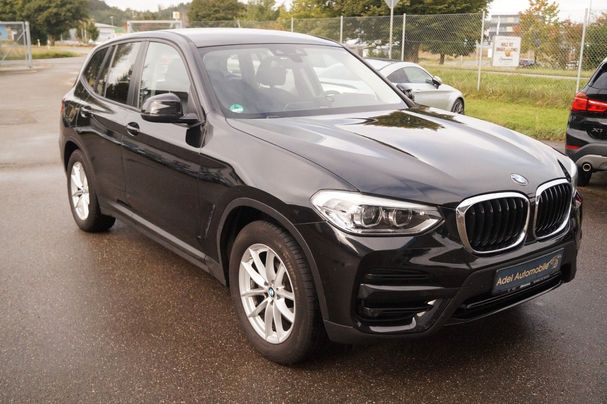 BMW X3 xDrive 140 kW image number 2