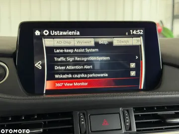 Car image 35