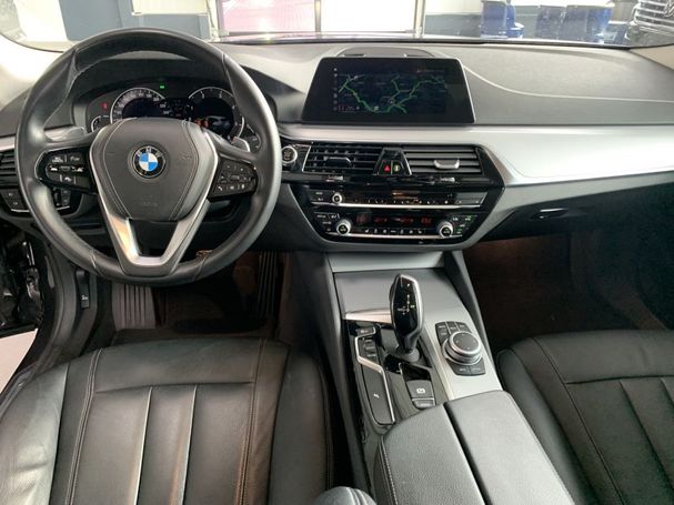 BMW 520d Touring 140 kW image number 6