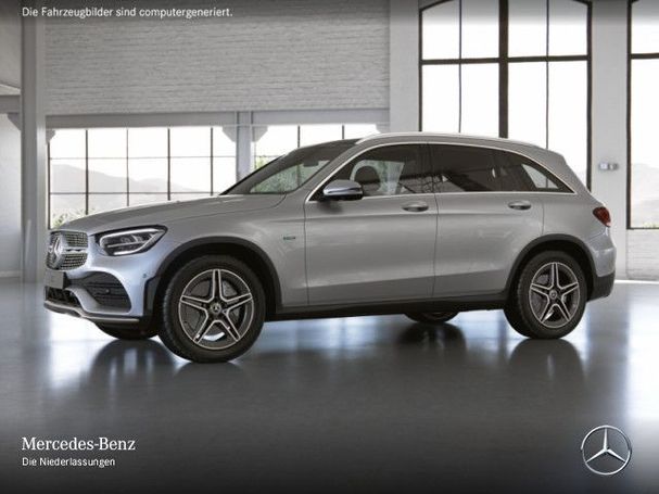 Mercedes-Benz GLC 300 de 225 kW image number 2