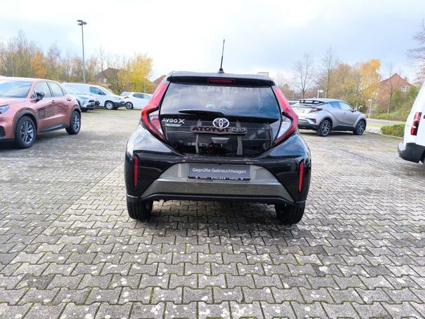 Toyota Aygo X 53 kW image number 3