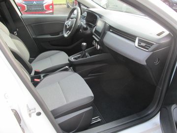 Car image 11