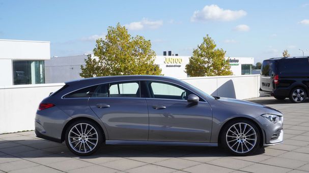 Mercedes-Benz CLA 180 Shooting Brake 7G-DCT 100 kW image number 3