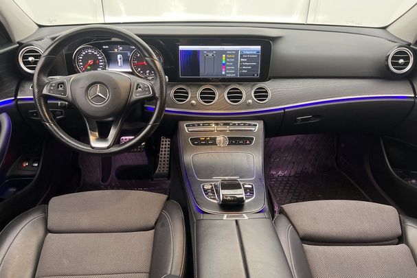 Mercedes-Benz E 220 d T All-Terrain 143 kW image number 12