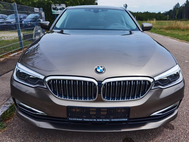 BMW 530d xDrive Luxury Line 195 kW image number 3