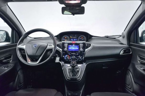 Lancia Ypsilon 51 kW image number 13