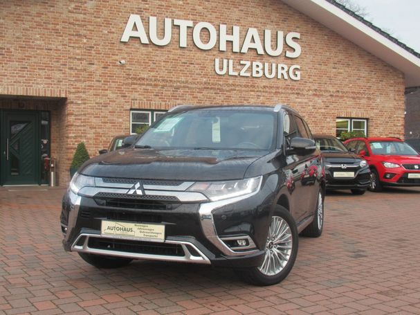 Mitsubishi Outlander 4WD 165 kW image number 4