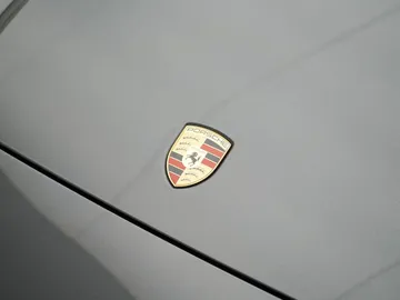 Car image 42