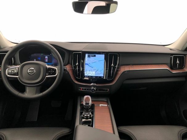 Volvo XC60 AWD B5 173 kW image number 7