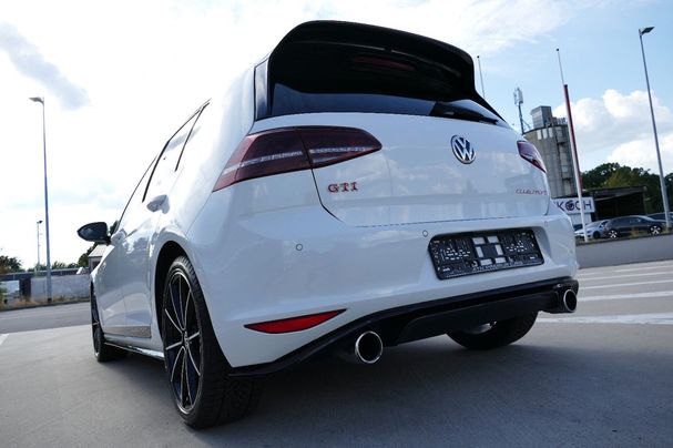 Volkswagen Golf GTI Clubsport 195 kW image number 3