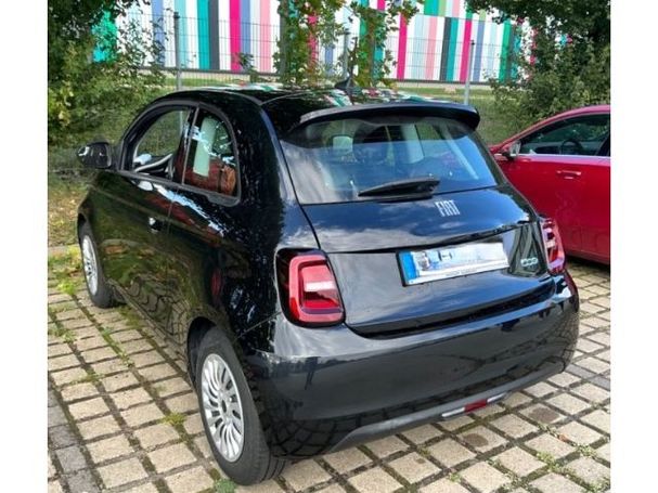 Fiat 500 e Action 70 kW image number 4