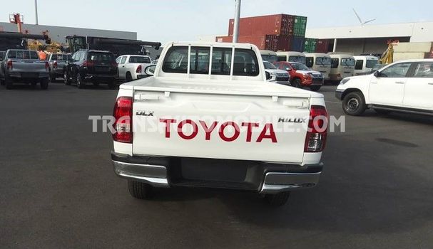 Toyota Hilux Single Cab 108 kW image number 10