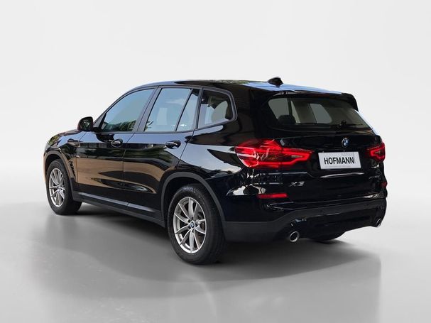 BMW X3 xDrive20d Advantage 140 kW image number 4