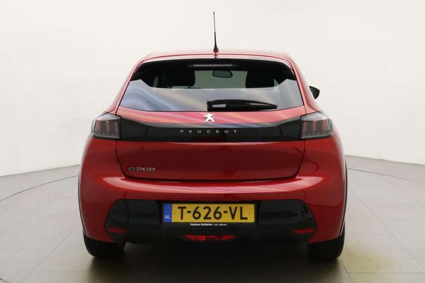 Peugeot e-208 100 kW image number 11