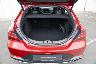 Car image 40