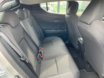 Car image 10