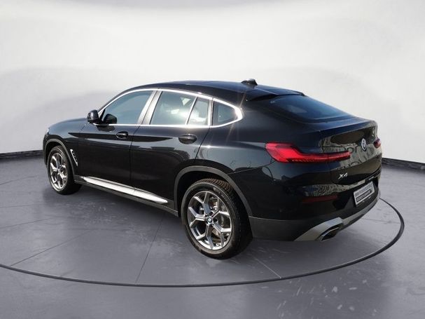 BMW X4 xDrive20i 135 kW image number 2