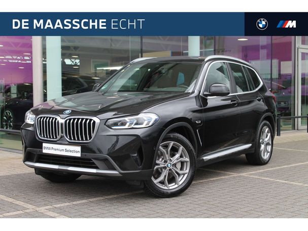 BMW X3 xDrive30e 215 kW image number 1