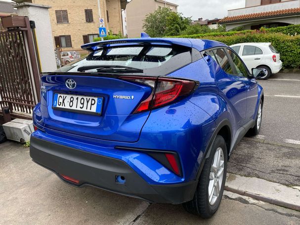 Toyota C-HR 1.8 90 kW image number 3