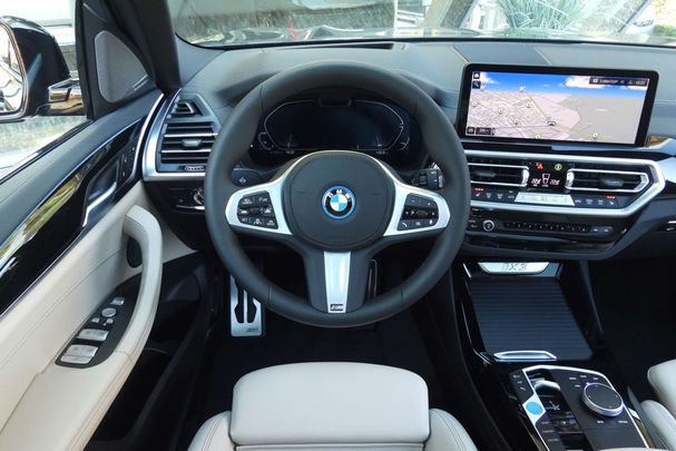 BMW iX3 80 kWh 210 kW image number 5