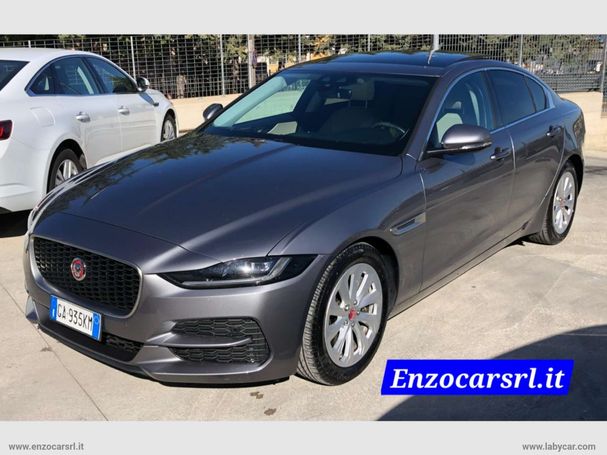 Jaguar XE 132 kW image number 1