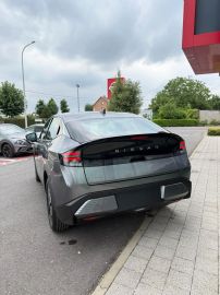 Car image 30